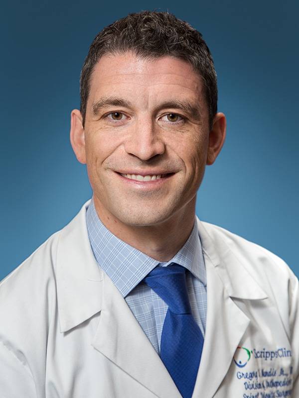 Dr. Gregory Mundis Jr. Spine Surgeon Scripps Health