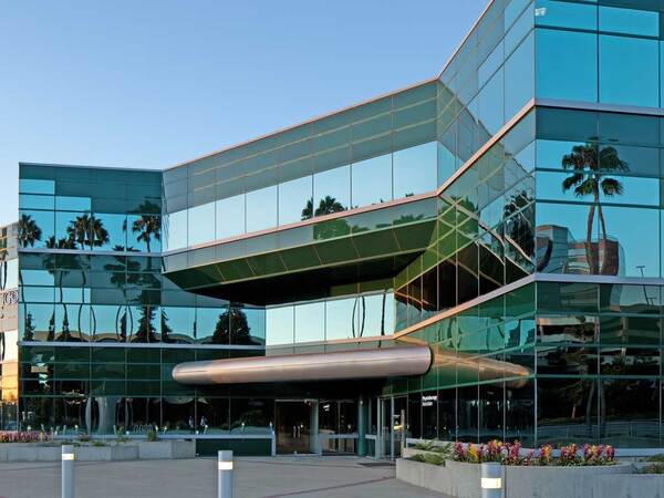 An image of the Scripps Clinic La Jolla, Genesee Executive Plaza. 