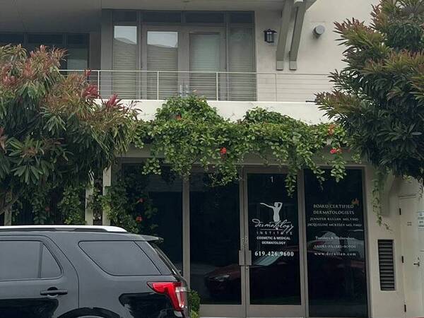 The front of the Scripps Clinic Coronado building located at 1222 1st St Ste 1 in Coronado.