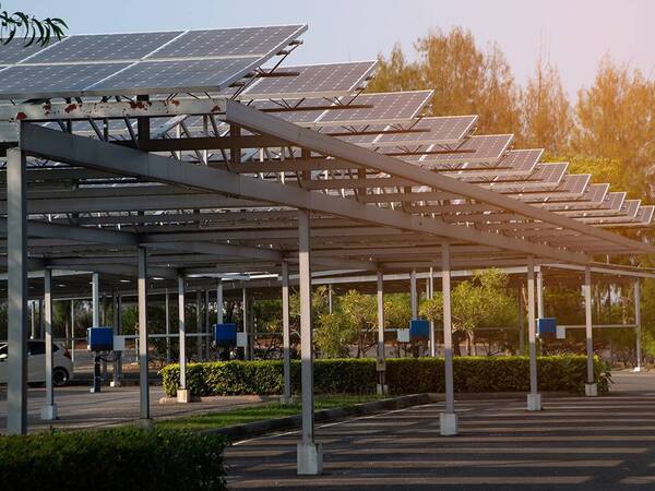 Solar panels provide shade for cars while reducing the carbon footprint of Scripps hospitals and facilities.