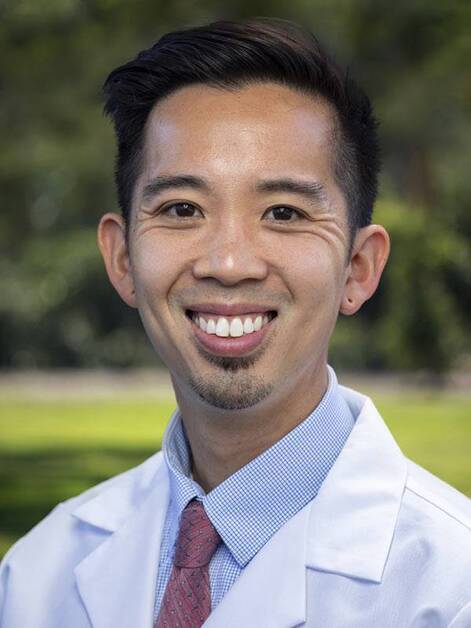 dr-michael-pham-internist-scripps-health